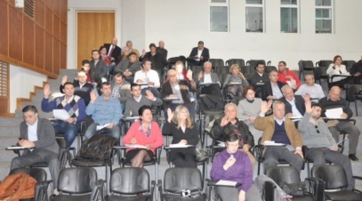 Mai multe primării din judeţ au primit bani de la CJC pentru stingerea datoriilor